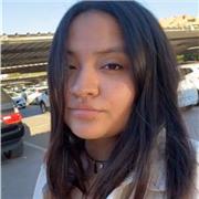 Profesora de español para todas las edades, domicilio en Valencia.